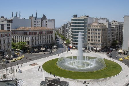 Is it safe to stay in Omonoia?